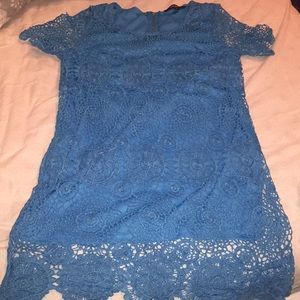 Lulus lace dress - blue gently used size 8-10